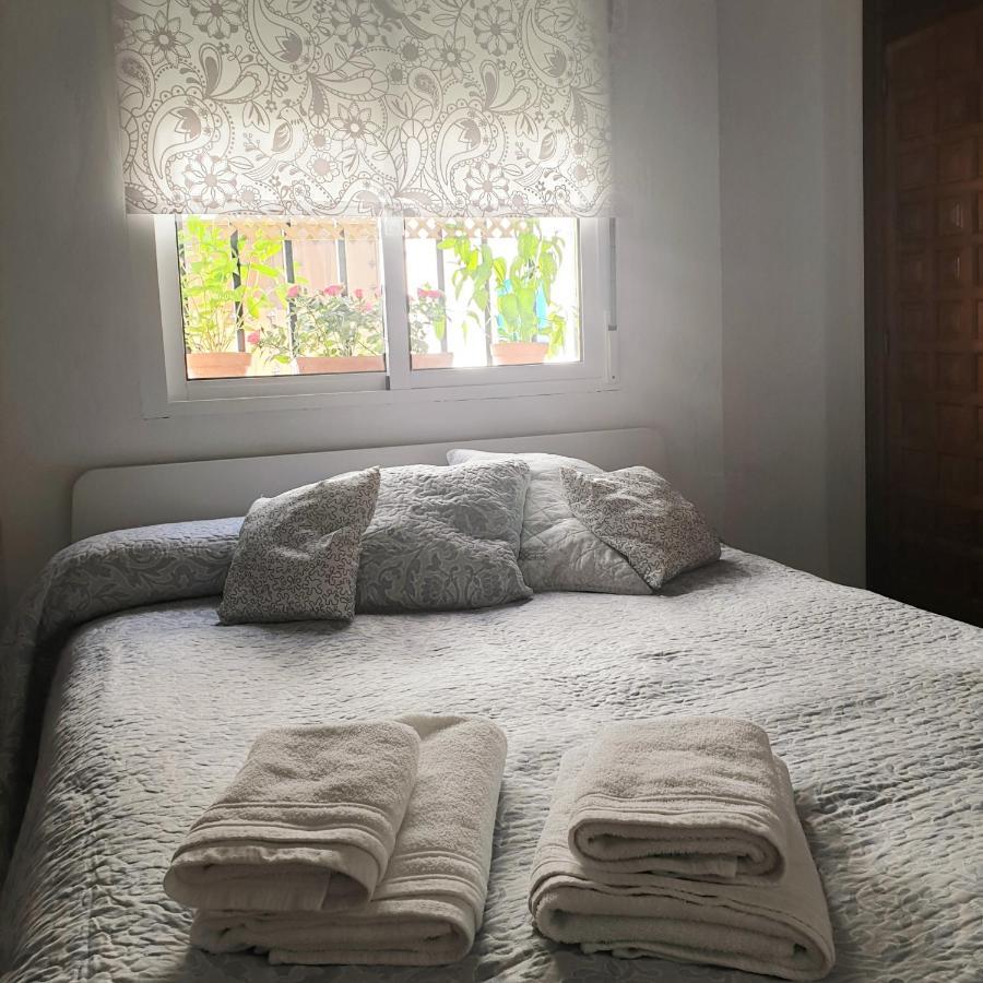 Apto. Planta Baja Y Cochera Barrio San Basilio Córdoba Kültér fotó